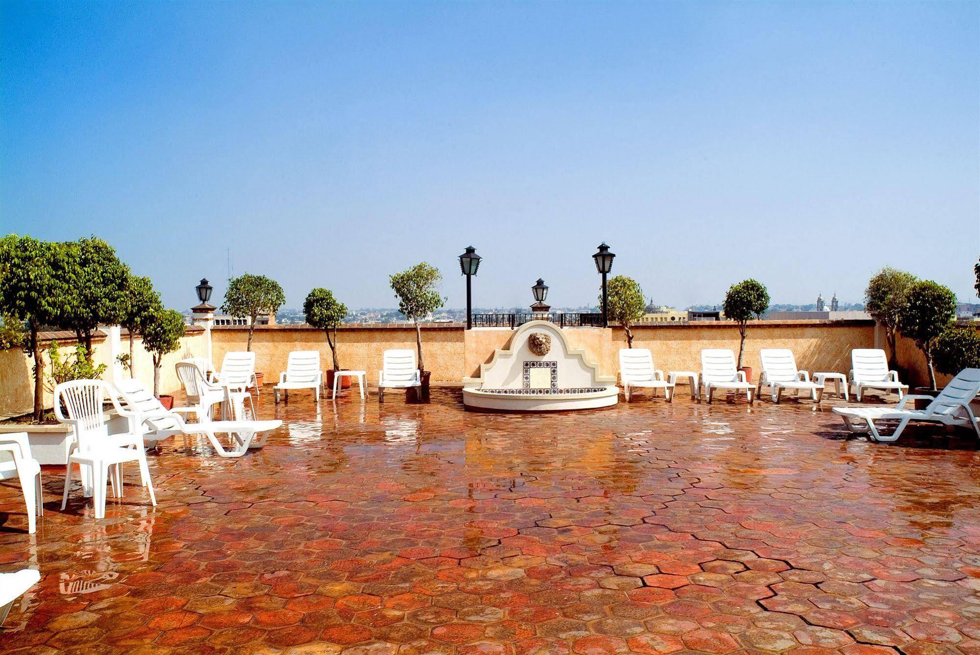 Hotel De Mendoza Гвадалахара Экстерьер фото